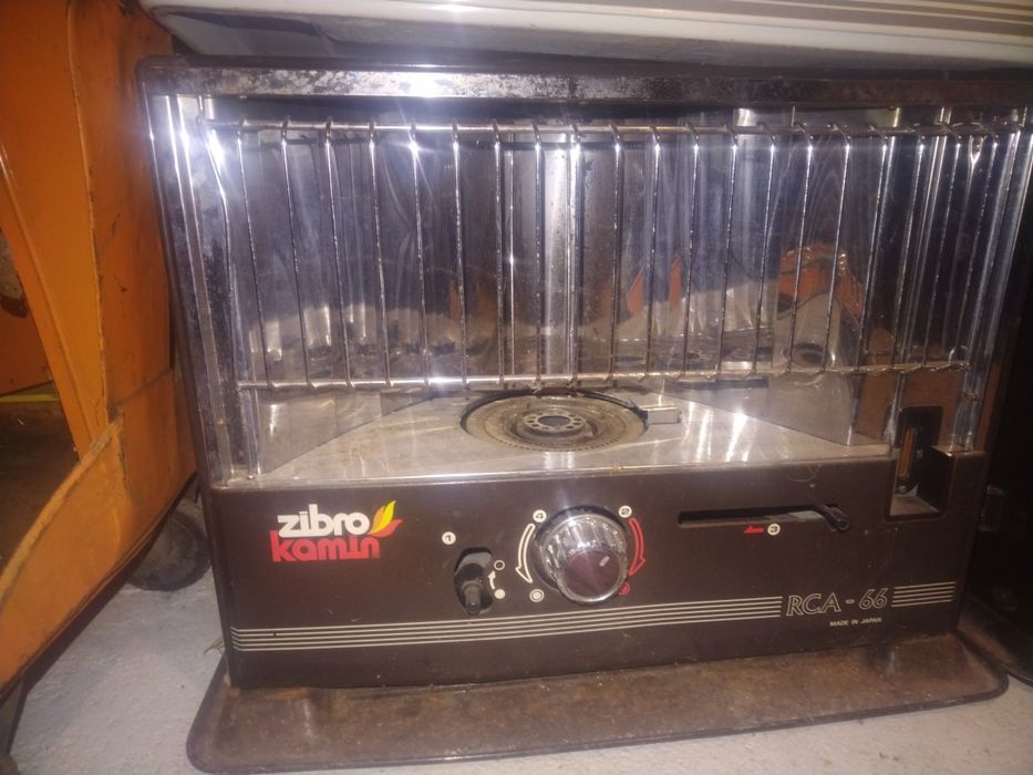 Отоплителна печка натечна ГАЗ, течен парафин, керосин
За отопление на