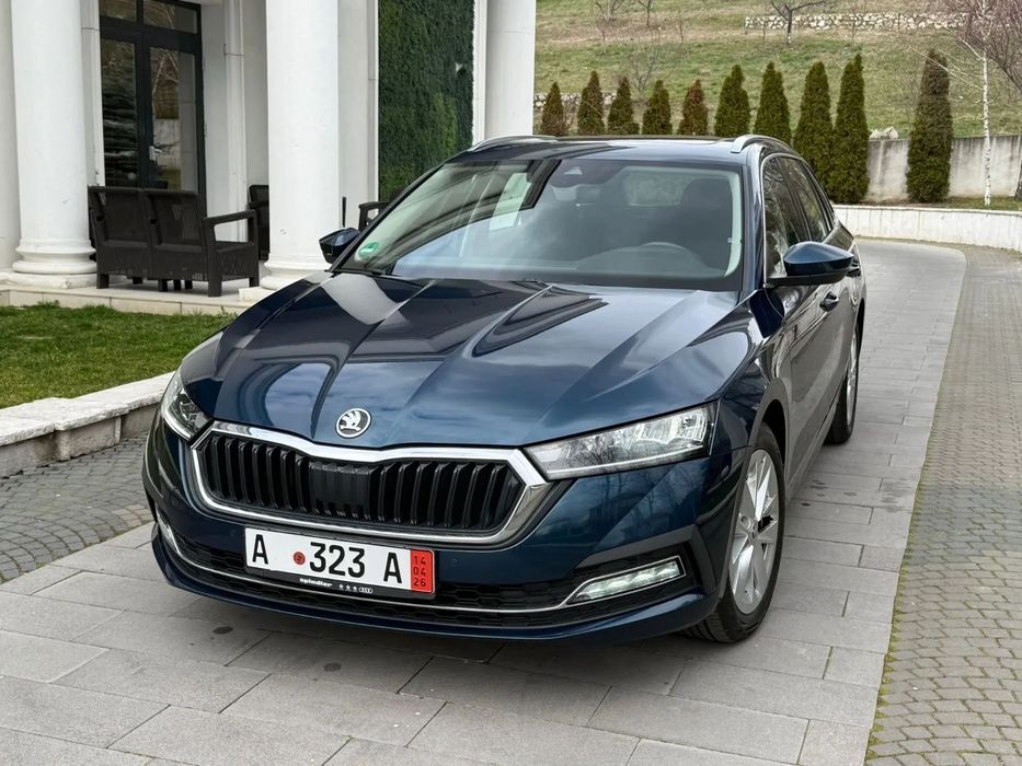 Skoda Octavia 2021/Virtual Cockpit/Panoramic/Memorii/Ambientale