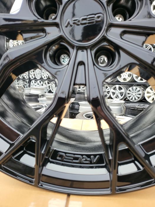 Джанти 18  5х114,3