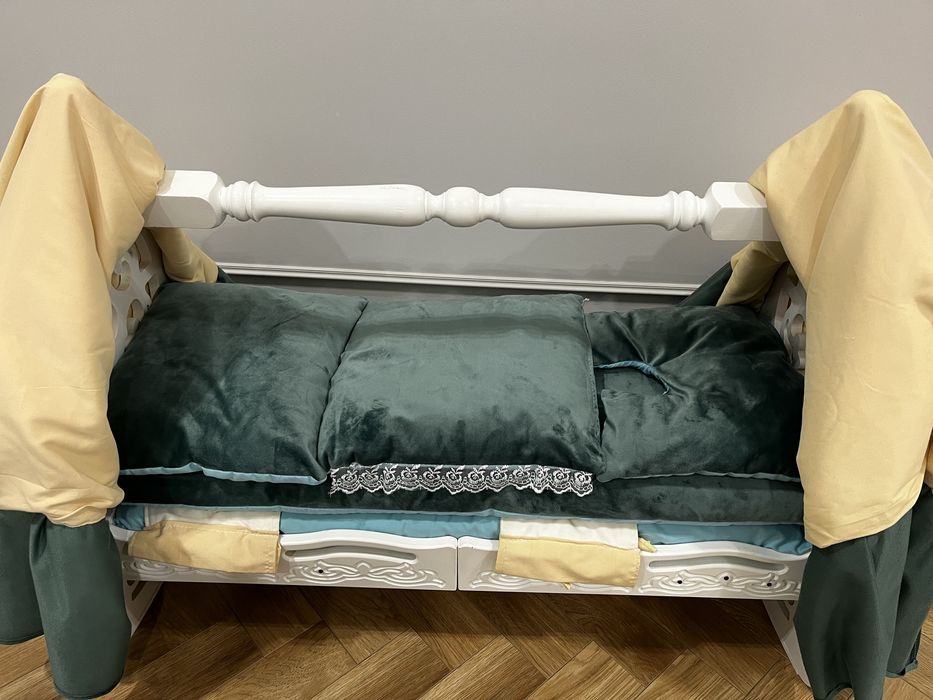 Бесік жаңа, қолданылмаған