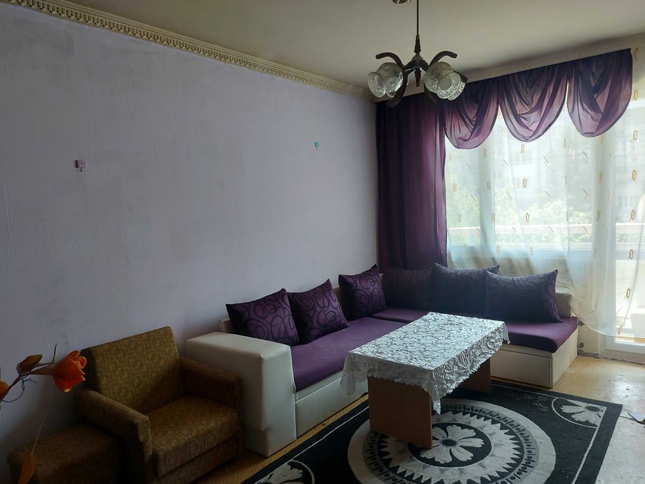 Апартамент под наем Възраждане