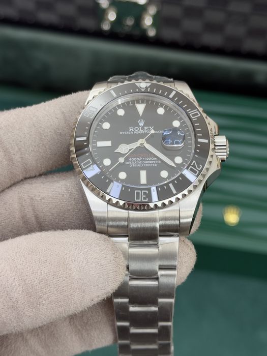 Rolex Sea-Dweller 43mm – Oystersteel, Black Dial