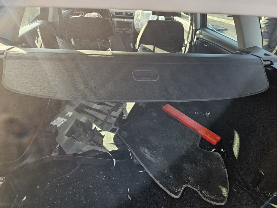 Щора за багажника за Vw Pasat 7