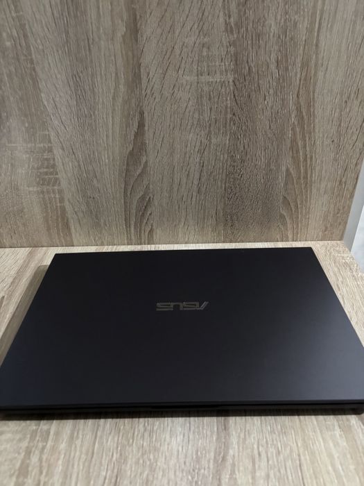 Продается ASUS VivoBook X409FAC/ Отличное состояние!