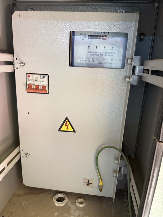 Шкаф электрический, счетчик