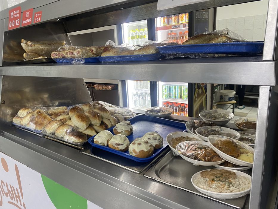 Продам теплый стол