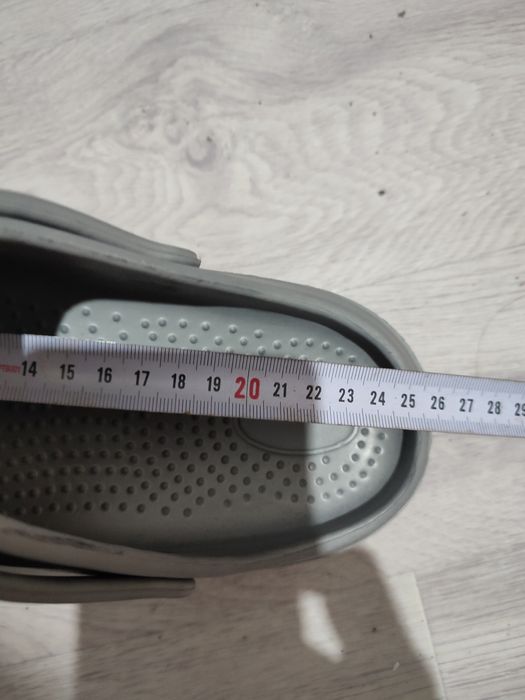 Продам сабо, лёгкие, удобные