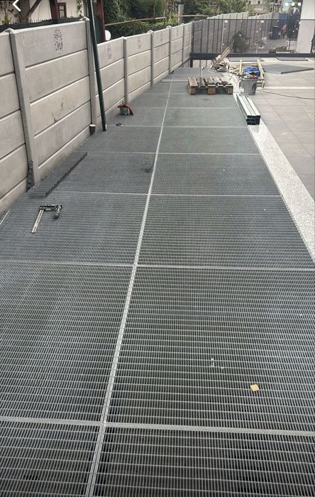 Trepte zincate 85/27