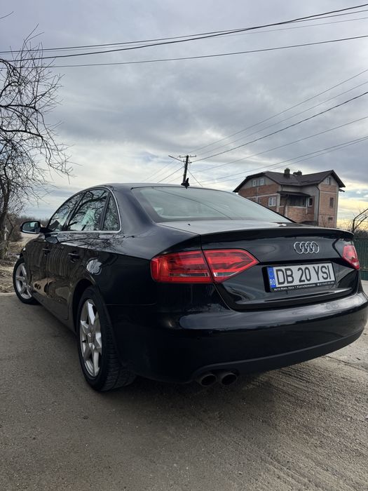Vând Audi A4 din 2012, motor 2.0 TDI, cutie automată