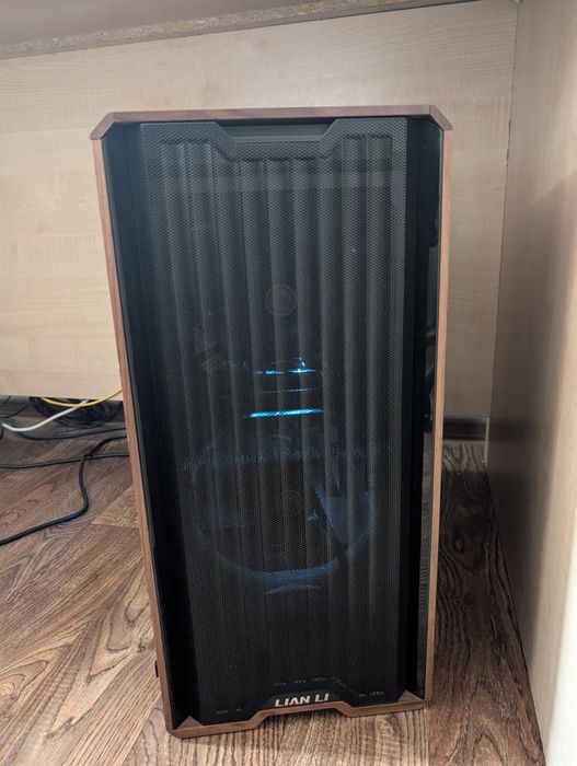 Компьютер с Ryzen 7 5700X3D и RX 7700XT