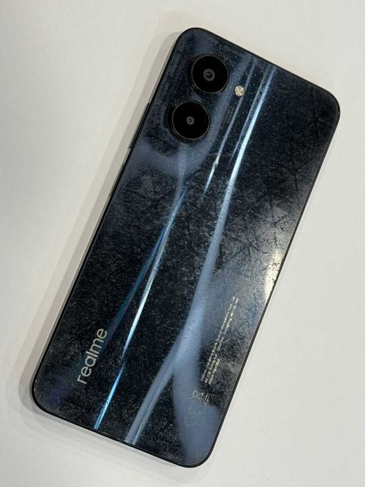 Realme C33 – 4GB RAM / 64GB