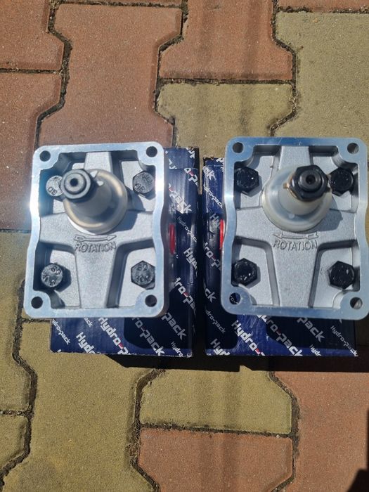 Pompa hidraulica Fiat U445 PH13 stanga,  dreapta, directie și ridicare