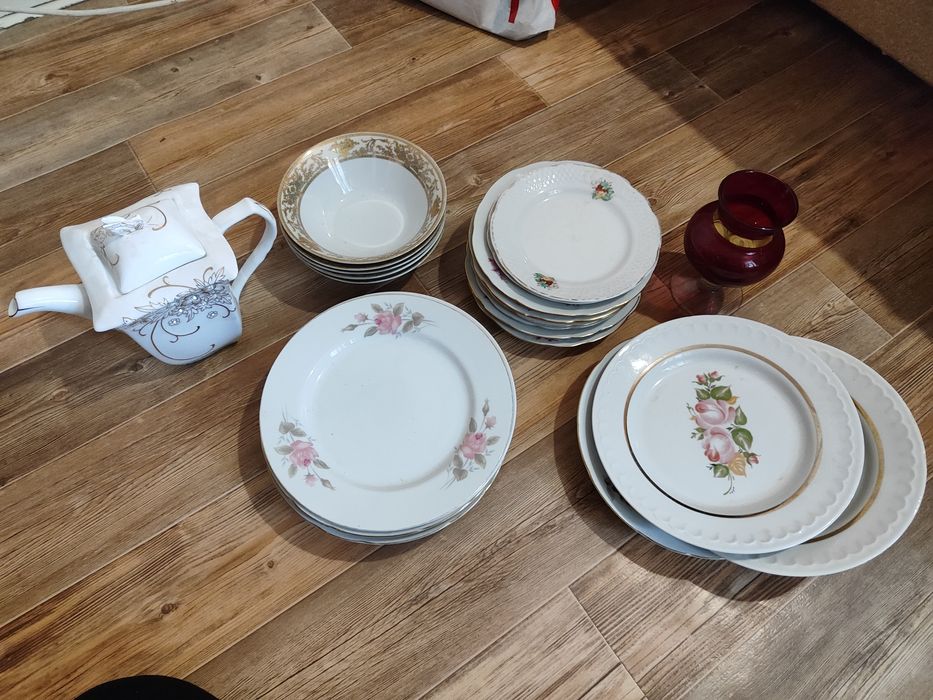 Продам набор посуды