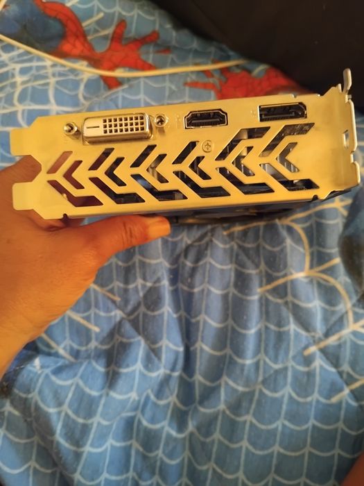 Геймърска Видео Карта ASRock Radeon RX550 2G