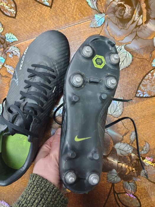 Бутонки Найк air zoom