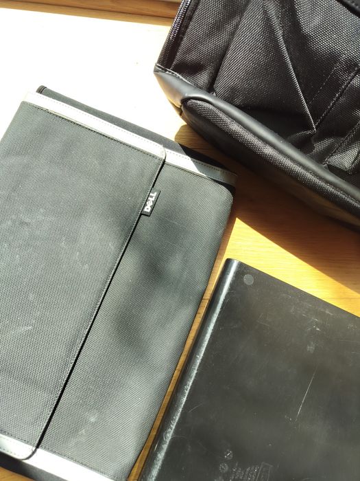 Lot geantă laptop geanta documente dell și suport documente ikea