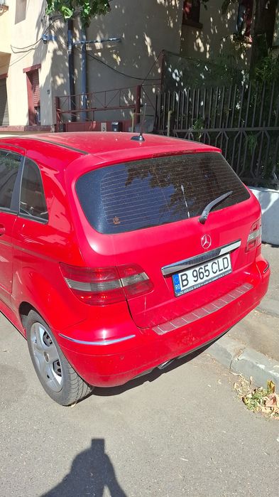 Vând Mercedes B180 CDI din 2009