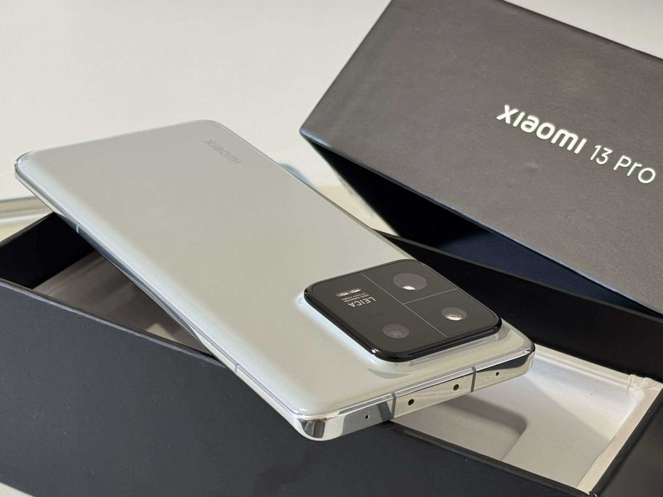 Бартер!Като нов! Xiaomi 13 Pro 512/12GB Ceramic White (Бял)