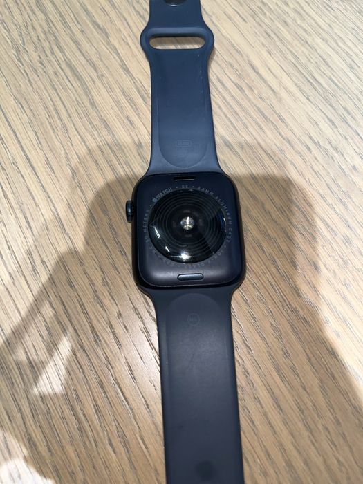 Apple watch se 2nd gen 44 mm aliminium case