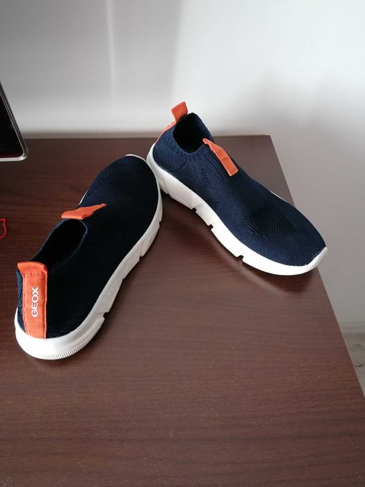 Adidas unisex Geox 38