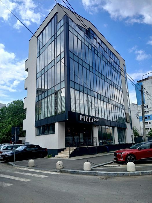 Spatiu de închiriat  174 m- metrou Timpurii Noi / Tineretului
