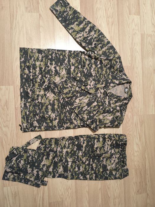 Продам форму и комплектующее