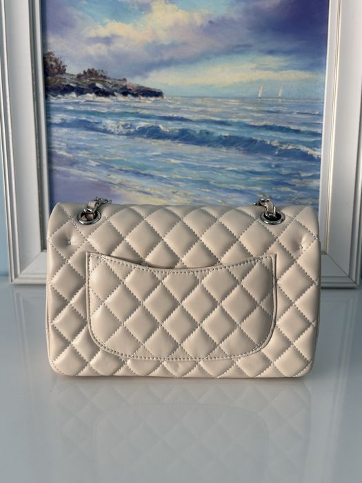 Дамска чанта – CHNL + подарък