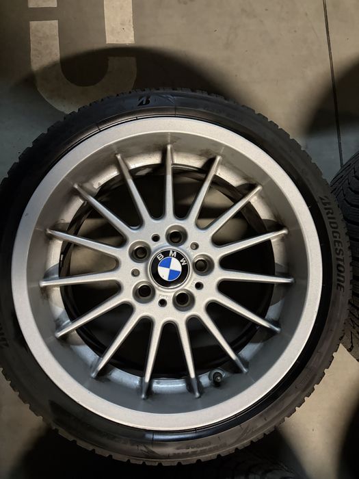 Jante BMW Style 32 R18 Bridgestone