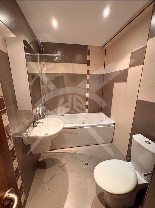 Дава се под наем Тристаен апартамент в София, Манастирски ливади - 130 кв.м за 777.75 € - Снимка #7