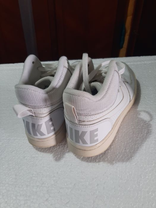 NIKE Gheata sport
