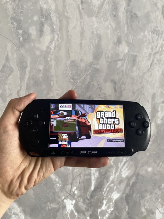 Игровая приставка PSP