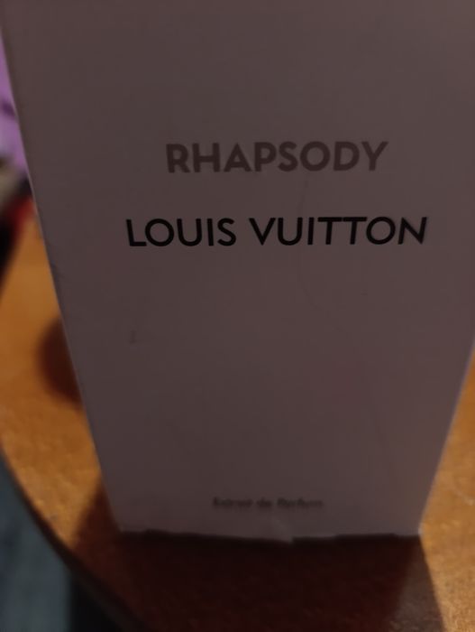 100% Оригинален Продавам парфюм