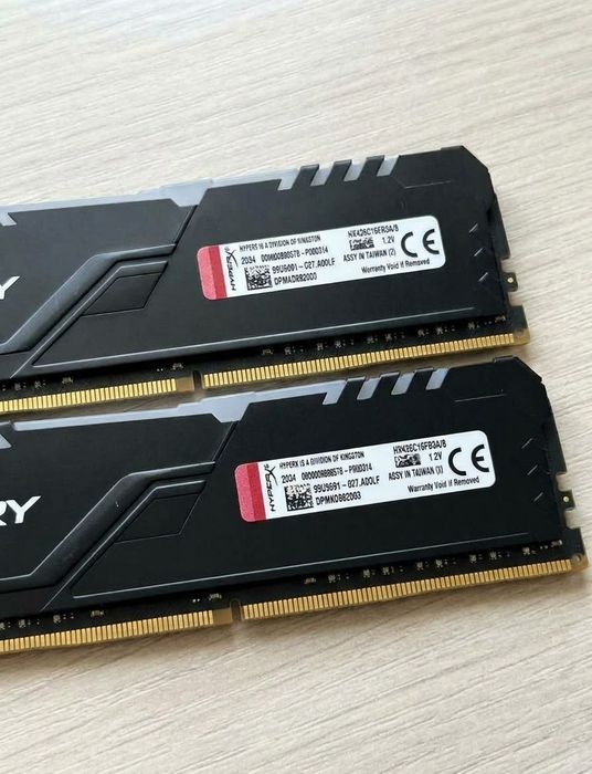 Оперативная память DDR4 16GB (2x8GB) HyperX Fury 2666MHz (берут 3200+)