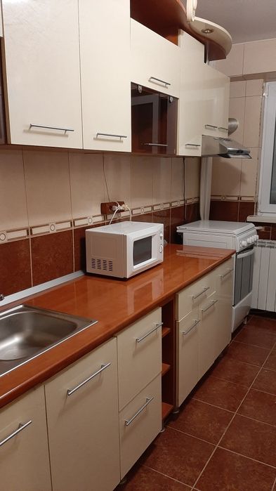 Apartament 2 camere de inchiriat