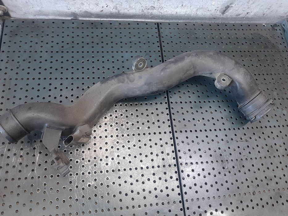 tubulatura intercooler cu senzor  1.4 tsi  bmy  vw touran 1t  golf 6 0281002401