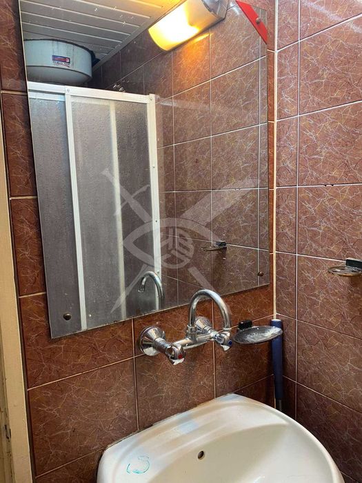 Дава се под наем Тристаен апартамент в Пловдив, Център - 70 кв.м за 398.82 € - Снимка #8