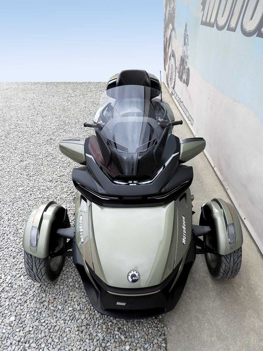 Can-Am Spyder RT SEA TO SKY second 2021