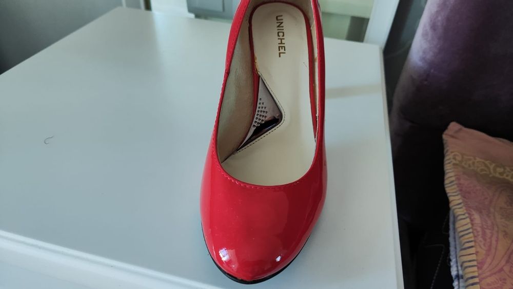 Продаю новые каблуки