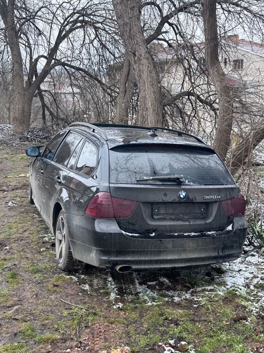 Bmw e91 2008 facelift 2.0d 177 коня на части.