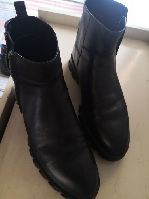 Мъжки обувки 45 номер Calvin Klein и Gino Rossi