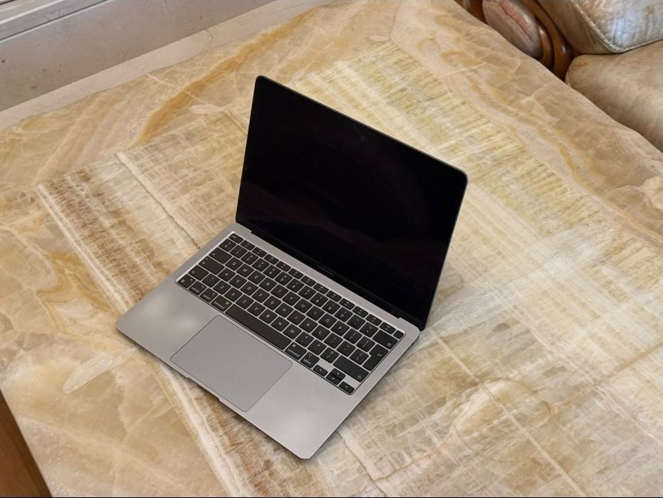 Macbook Air M1 16GB ОЗУ