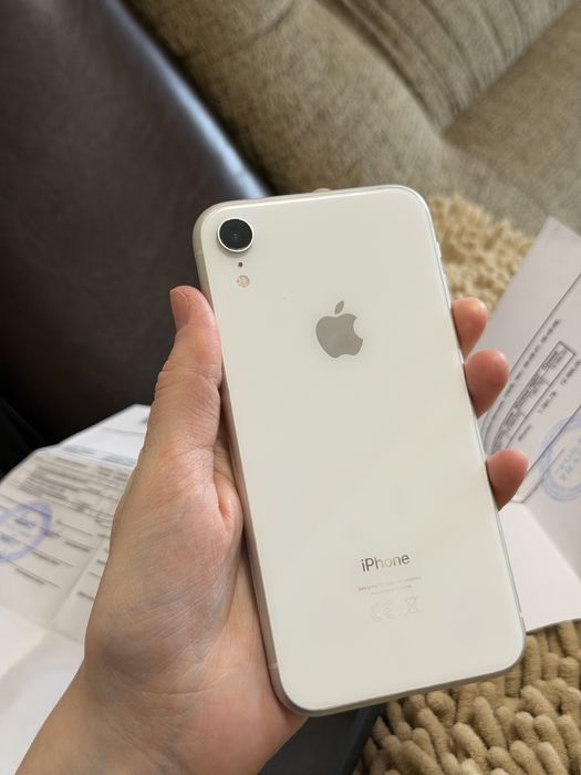 Продам iphone xr 128 gb