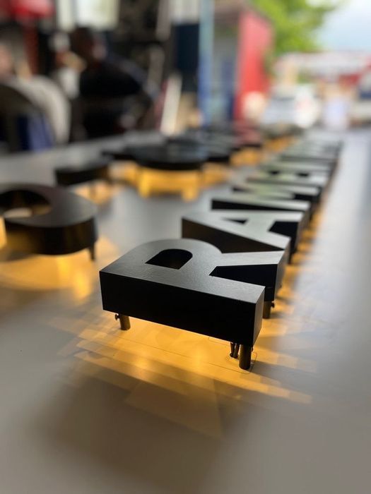 Tashqi reklama | 3D harflar | LED yozuv | Banner | Arzon narx