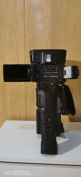 Продам видеокамеру