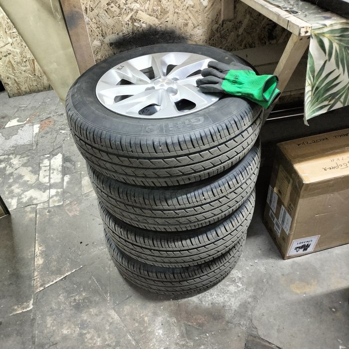 Продам диски с резиной