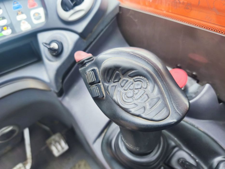 Телескопический погрузчик Manitou MT 1840