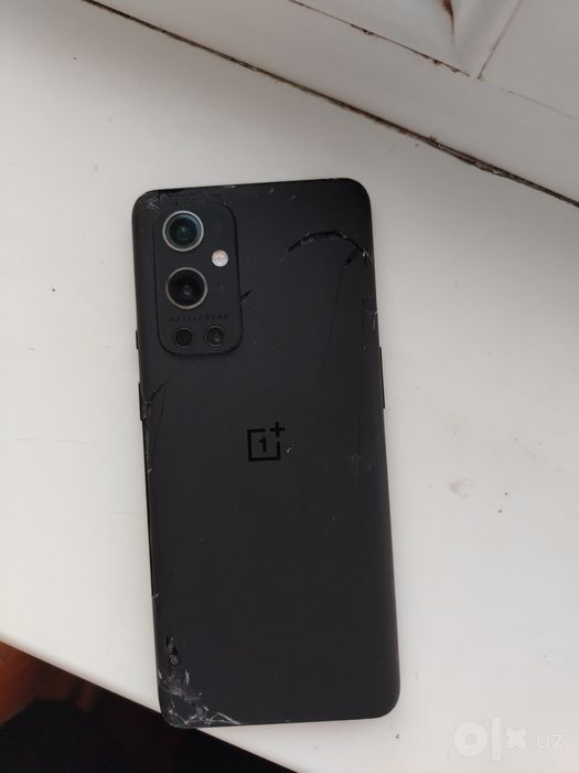 OnePlus 9 pro 5g