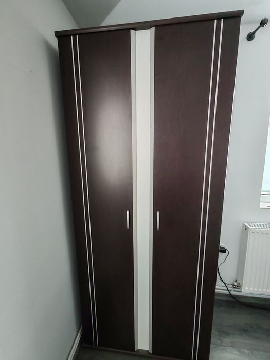 Vand Mobila  set comlpet ( birou cadou)