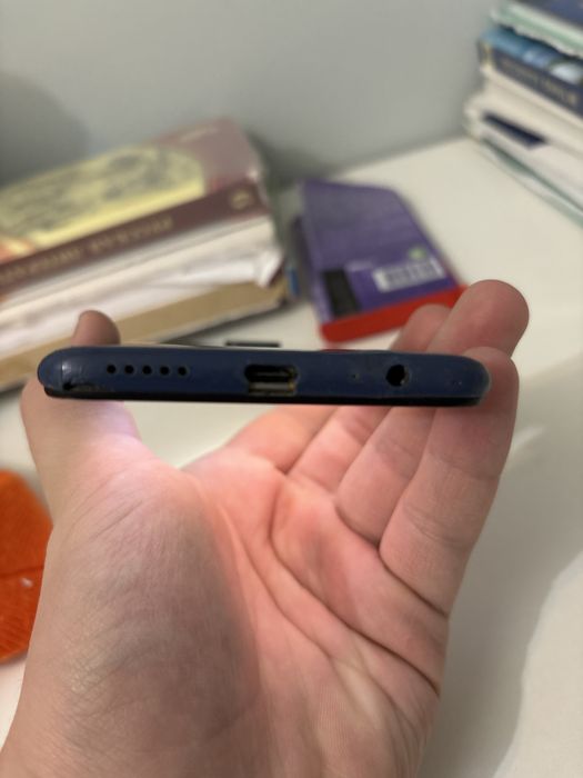 Продам редми ноте 9