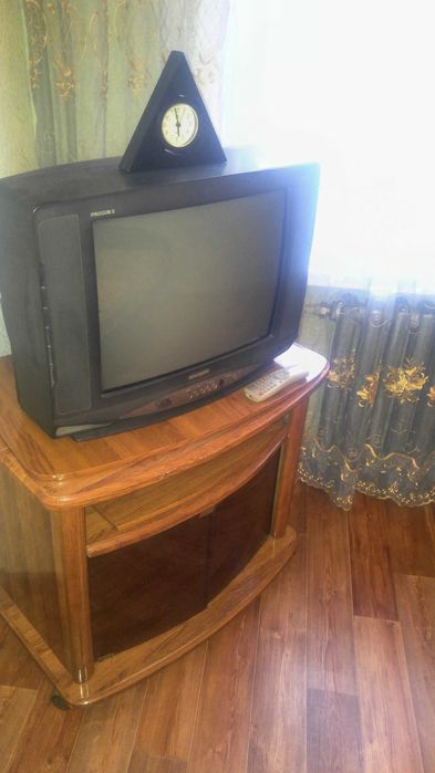 Телевизор LG 34-51- 71 см